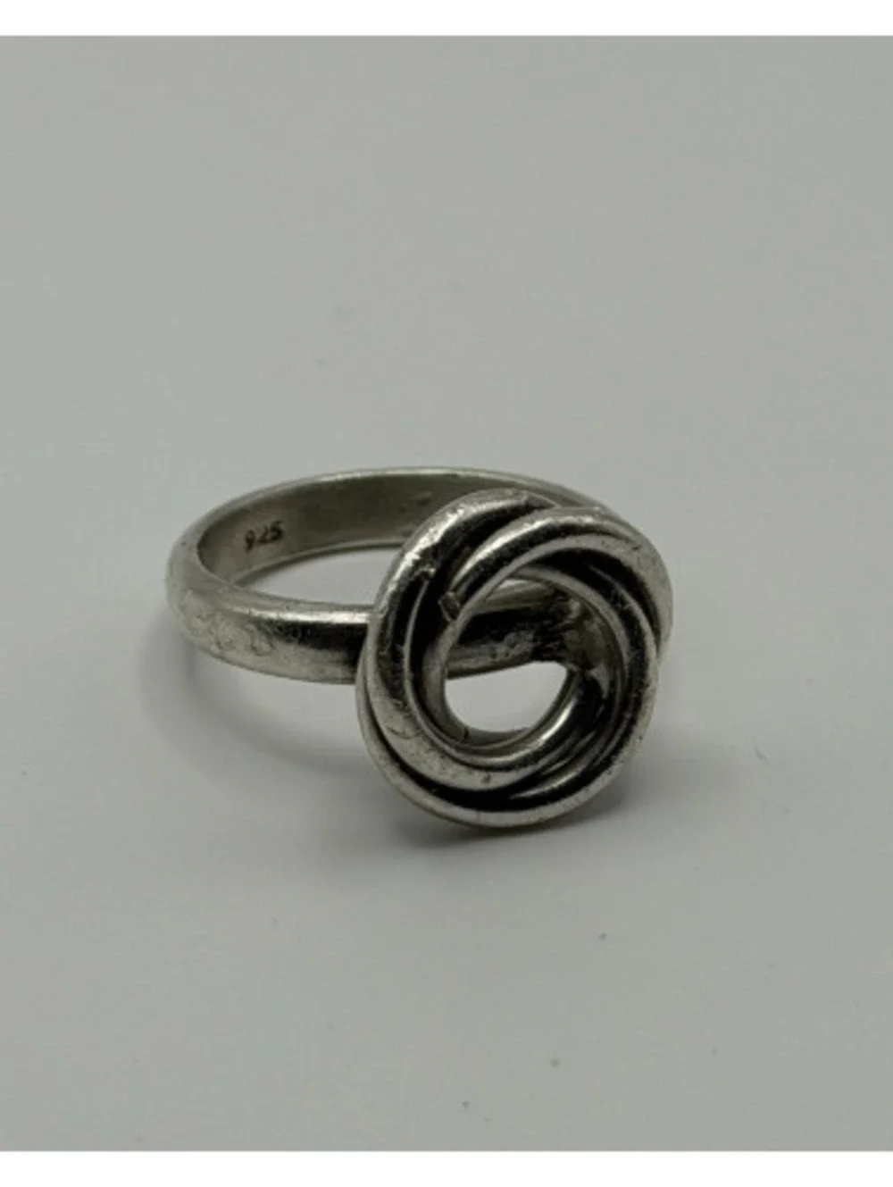 .925 Swirl Ring Size 8.5